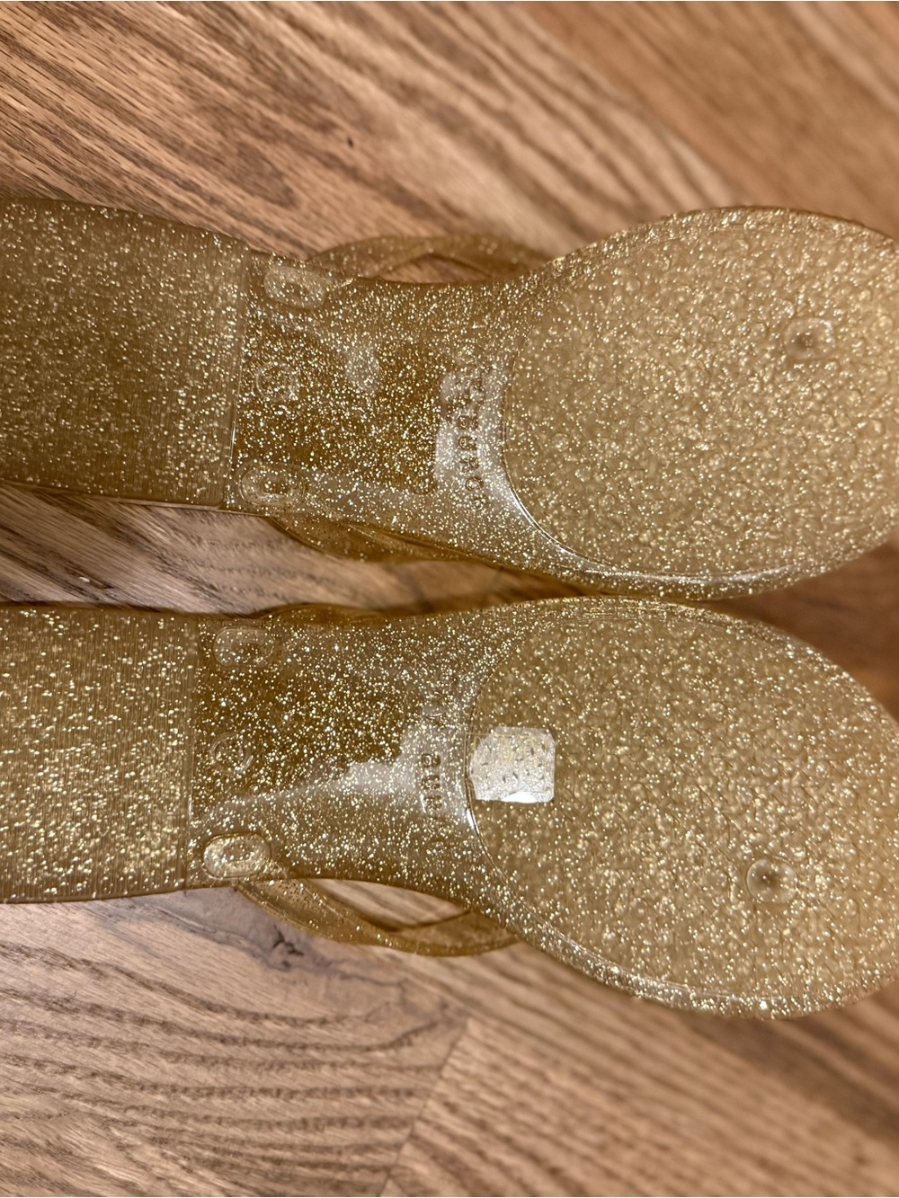 Tory Burch Gold Glitter Jelly Thong Sandals with Logo Medallion - Picture 4 of 4